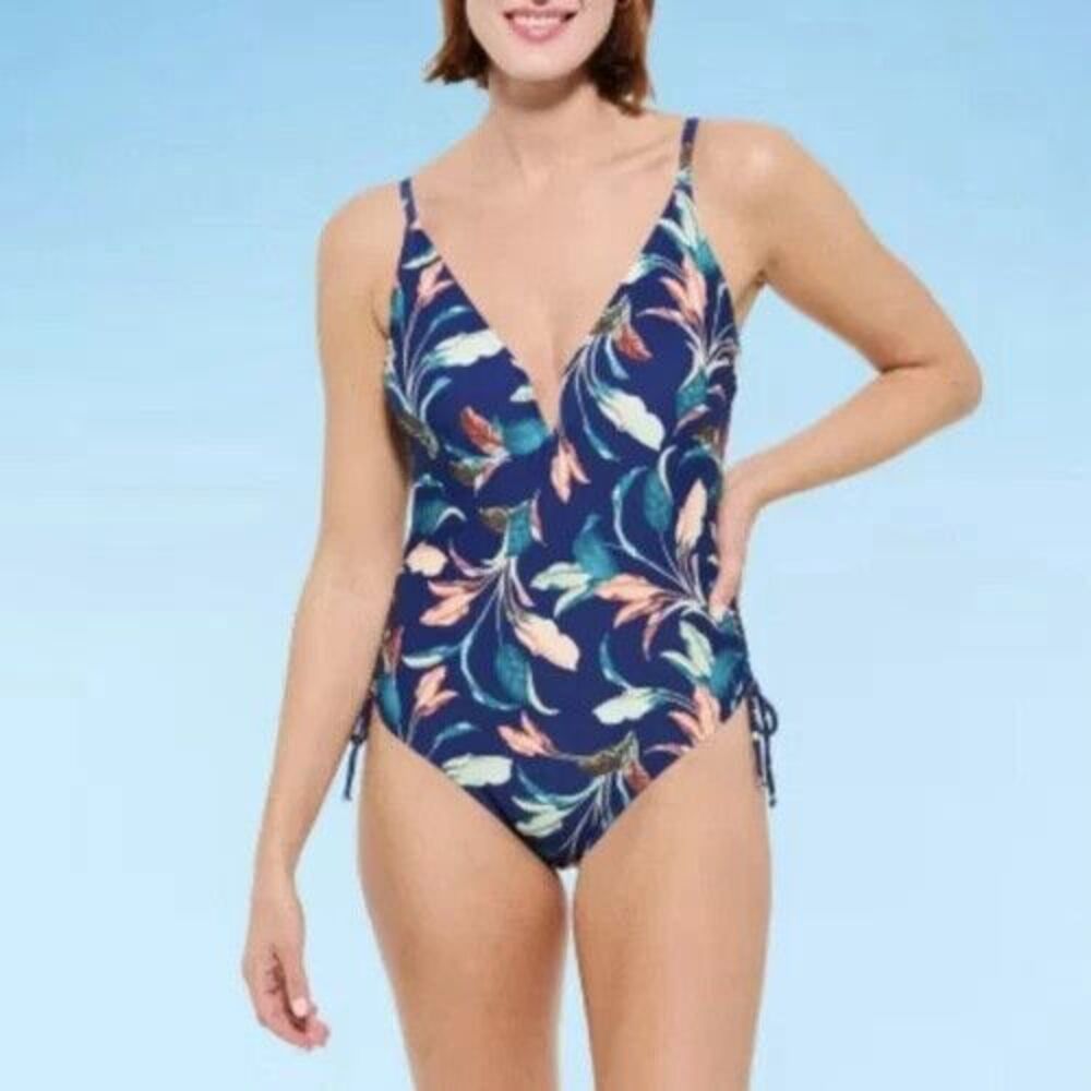 JCP Mynah - Lush Leaves - one piece swimsuit - Size: 24W
